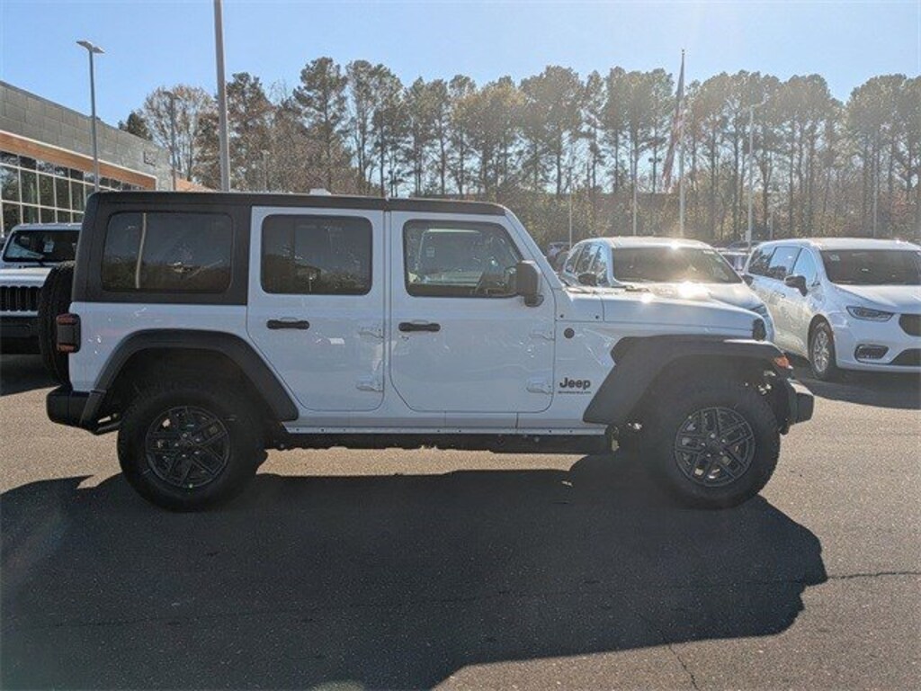 New 2026 Jeep Wrangler 4-DOOR SPORT S Sport Utility