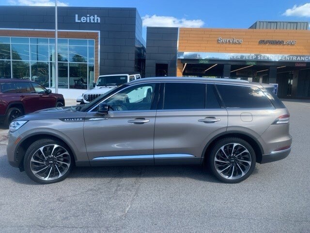 2020 Lincoln Aviator Reserve photo 2