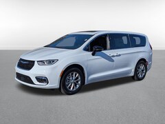2026 Chrysler Pacifica LIMITED Passenger Van
