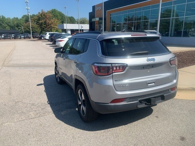 2018 Jeep Compass Latitude photo 3