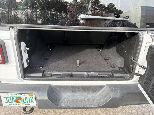 2025 Jeep Wrangler Sport S photo 4