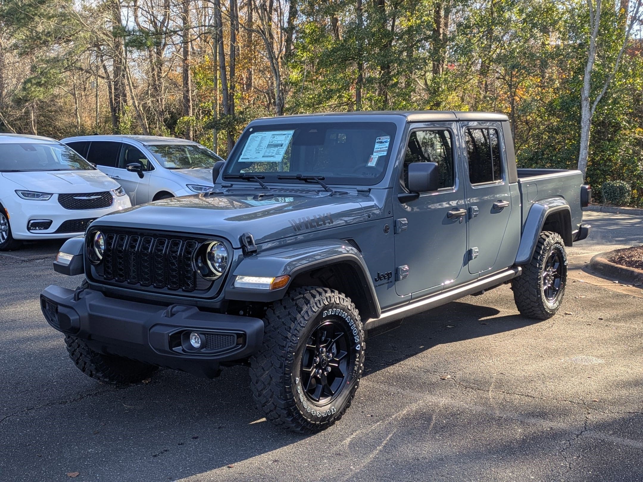 2026 Jeep Gladiator Willys's photo