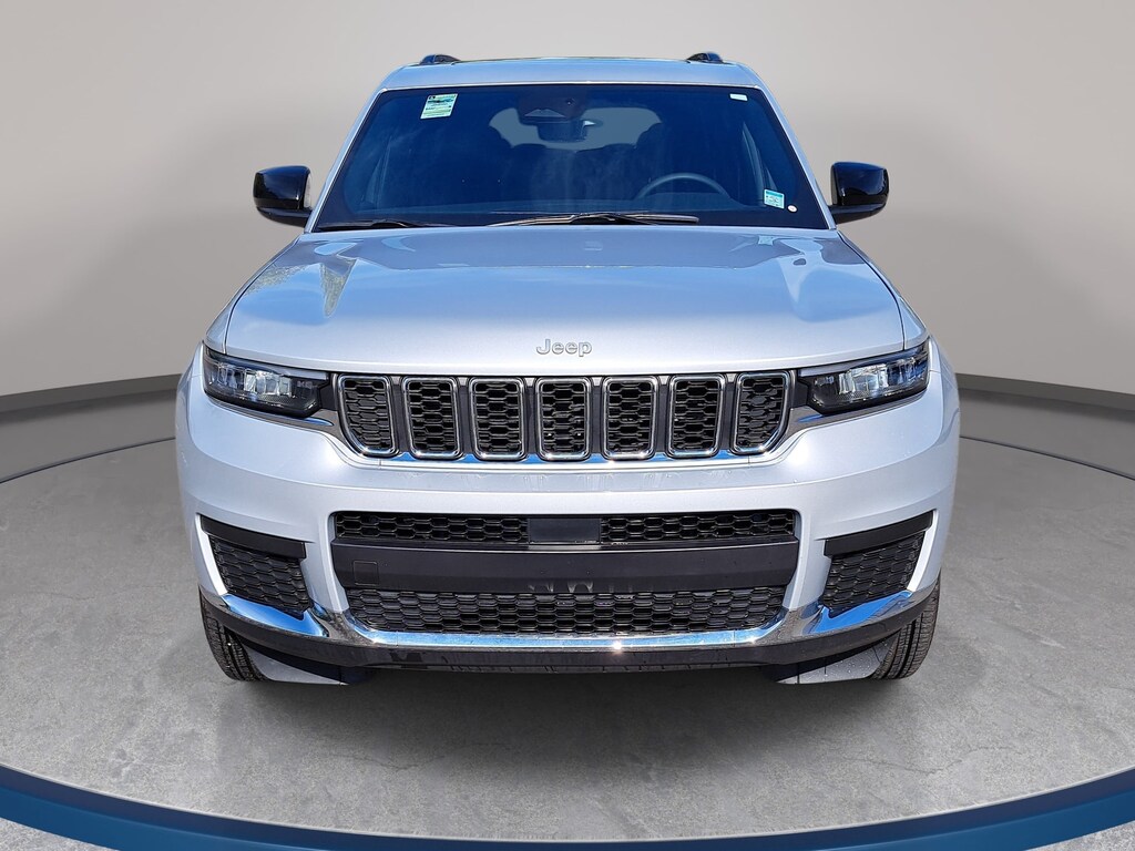 Used 2025 Jeep Grand Cherokee L Laredo X Laredo X 4x4