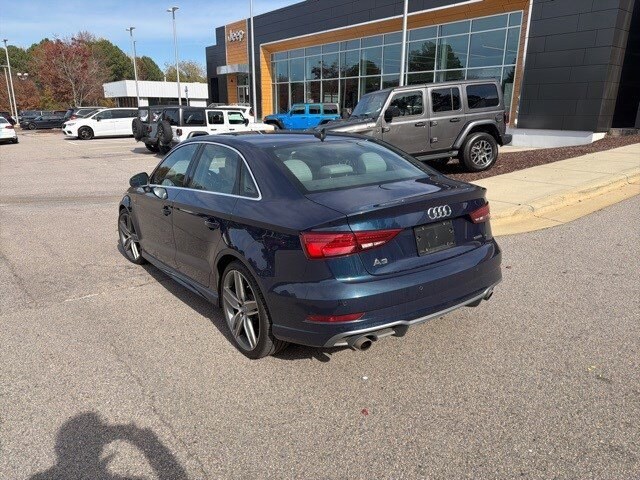 2019 Audi A3 Premium Plus TFSI Quattro photo 3