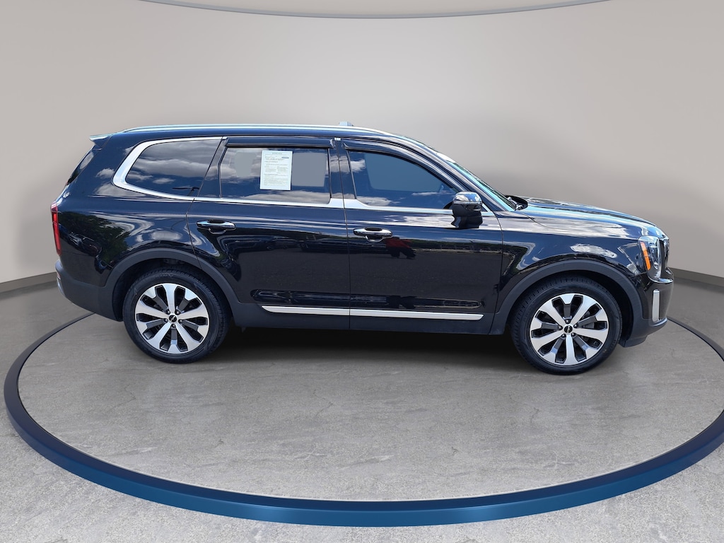 Used 2022 Kia Telluride S S AWD