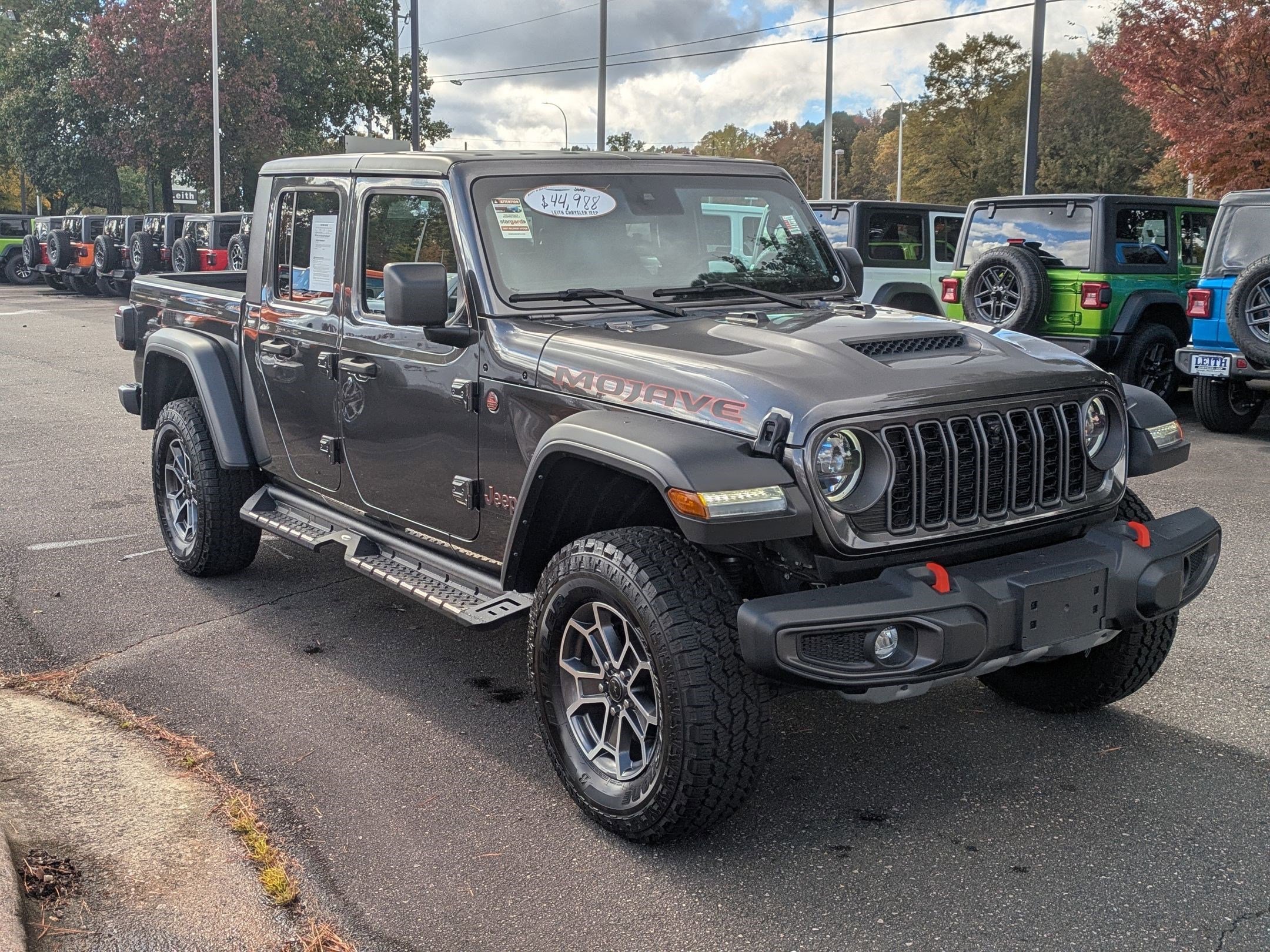 2024 Jeep Gladiator Mojave photo 3