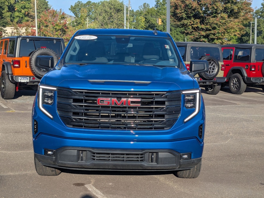 Used 2023 GMC Sierra 1500 Elevation 4WD Crew Cab 147 Elevation w/3SB