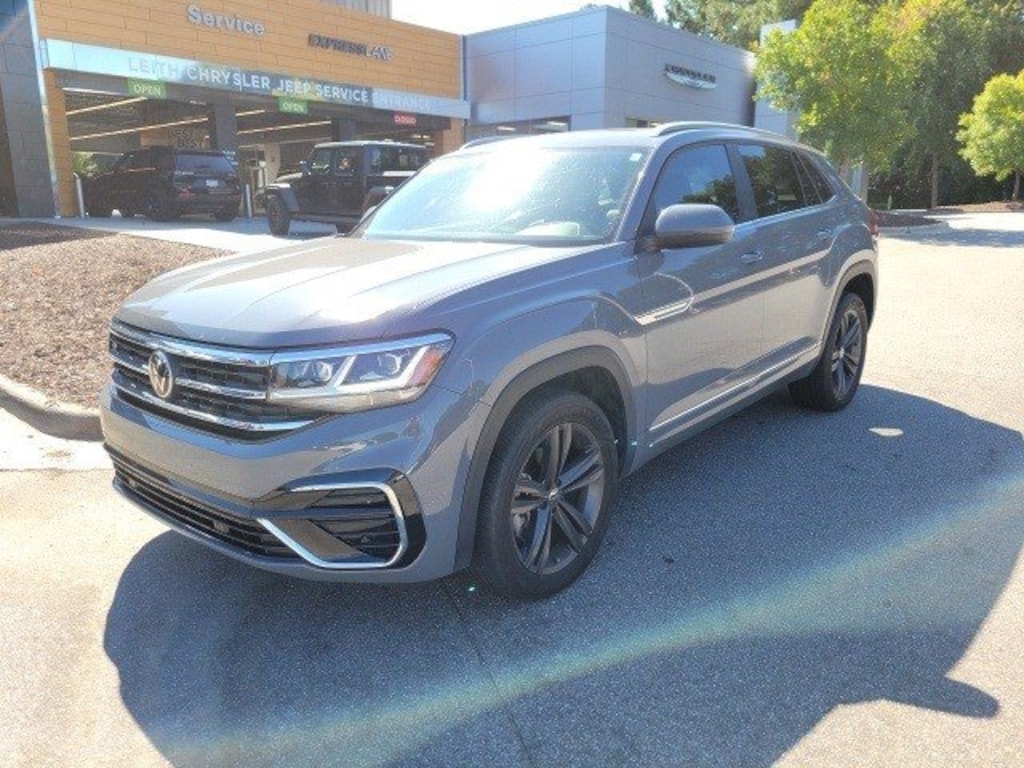 Used 2021 Volkswagen Atlas Cross Sport 3.6L V6 SE w/Technology R-Line 3.6L V6 SE w/Technology R-Line 4MOTION