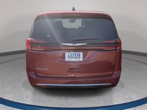 2026 Chrysler Pacifica Select - Photo 6
