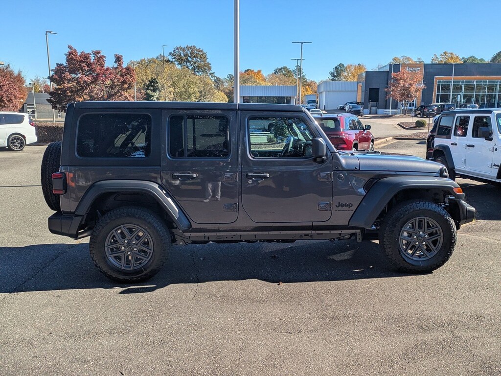 New 2026 Jeep Wrangler 4-DOOR SPORT S Sport Utility