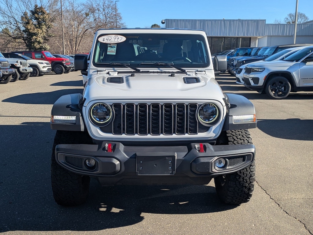 Used 2025 Jeep Wrangler Rubicon Rubicon 4x4