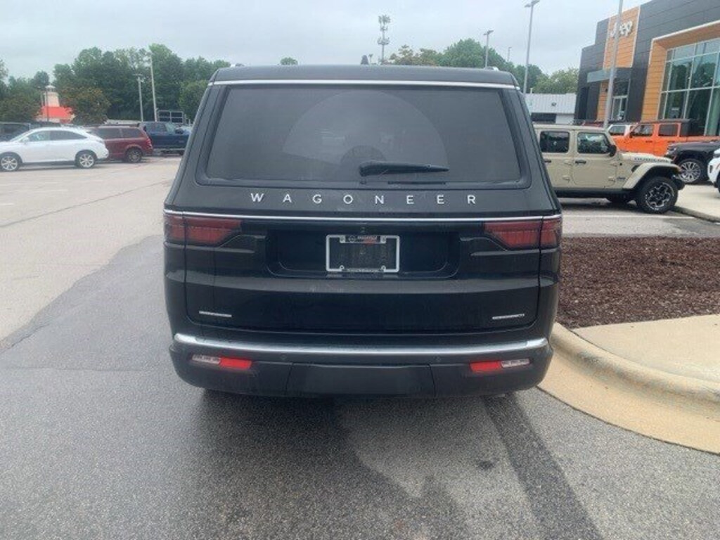 Used 2022 Jeep Wagoneer Series III Series III 4x4