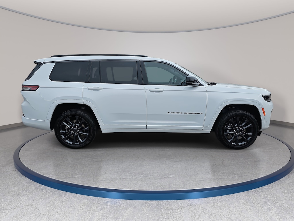New 2026 Jeep Grand Cherokee L LIMITED RESERVE 4X4 Sport Utility