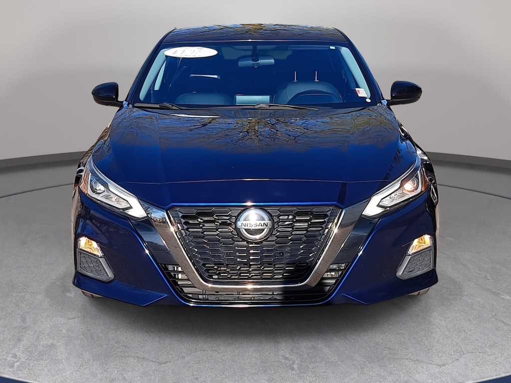 Used 2019 Nissan Altima 2.5 SR Sedan