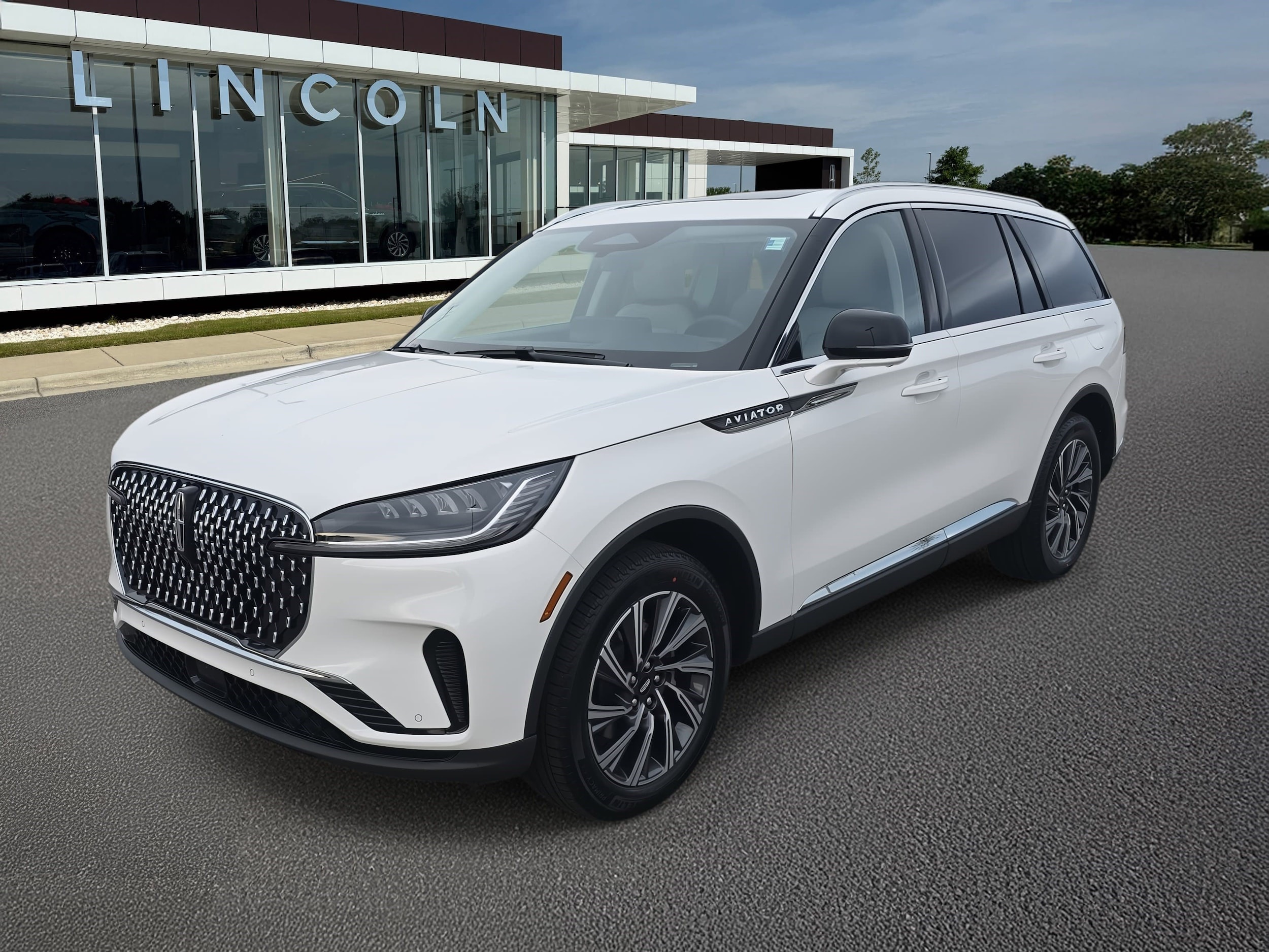 2026 Lincoln Aviator Premiere's photo
