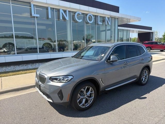 2023 BMW X3 xDrive30i's photo