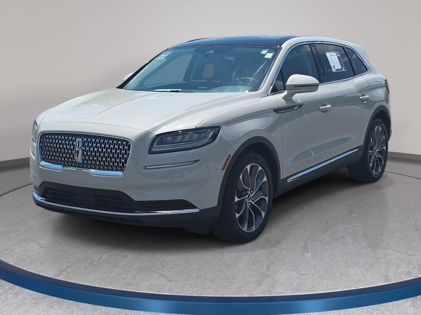 2022 Lincoln Nautilus Reserve FWD's photo