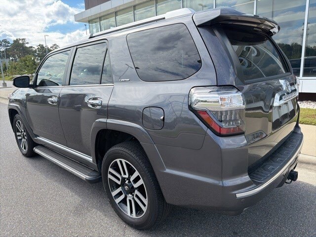 2022 Toyota 4Runner Limited 4WD photo 3