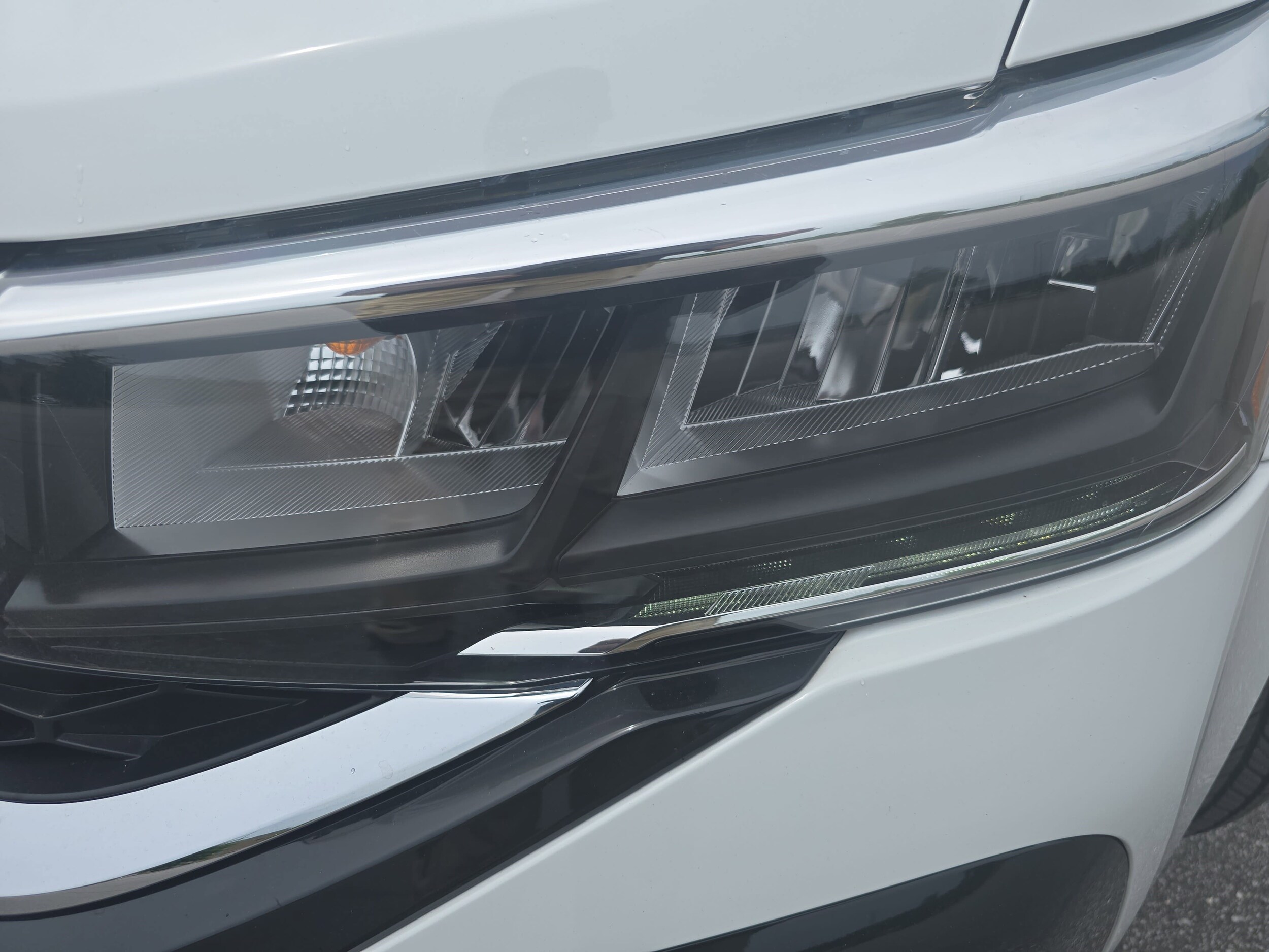 2024 Volkswagen Taos S - Photo 29