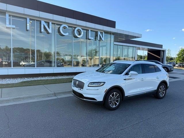 2023 Lincoln Nautilus FWD's photo