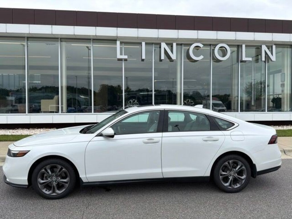 Used 2023 Honda Accord Sedan EX