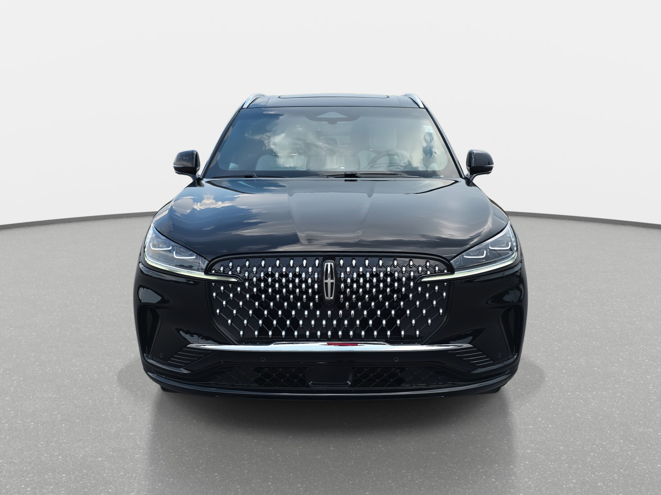 2025 Lincoln Aviator Black Label photo 2
