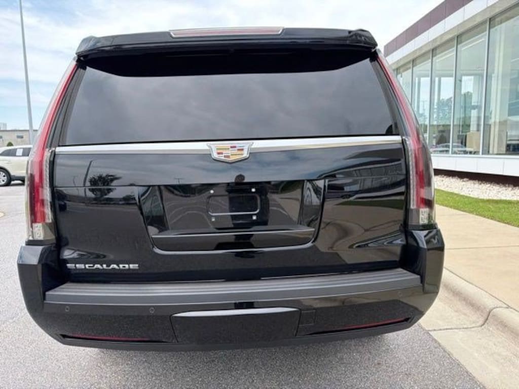 Used 2016 Cadillac Escalade Premium Collection 4WD Premium Collection