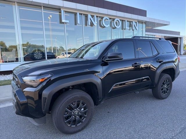 2025 Toyota 4Runner SR5 2WD's photo