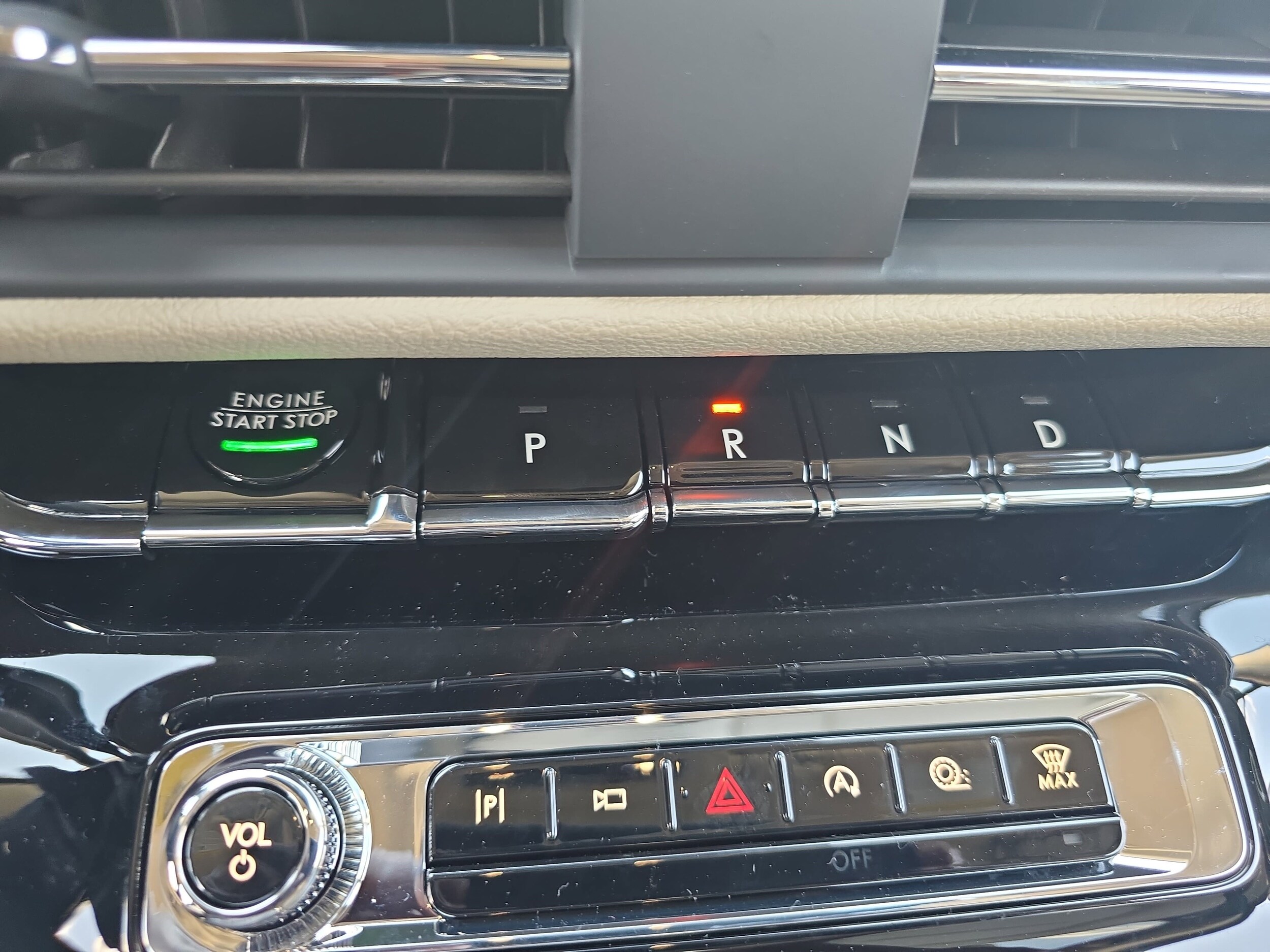 2026 Lincoln Corsair Premiere - Photo 24