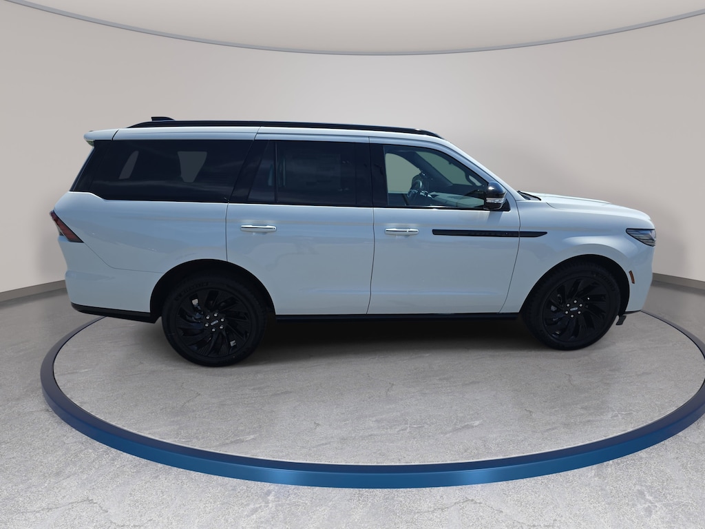 New 2026 Lincoln Navigator Reserve Reserve 4x4