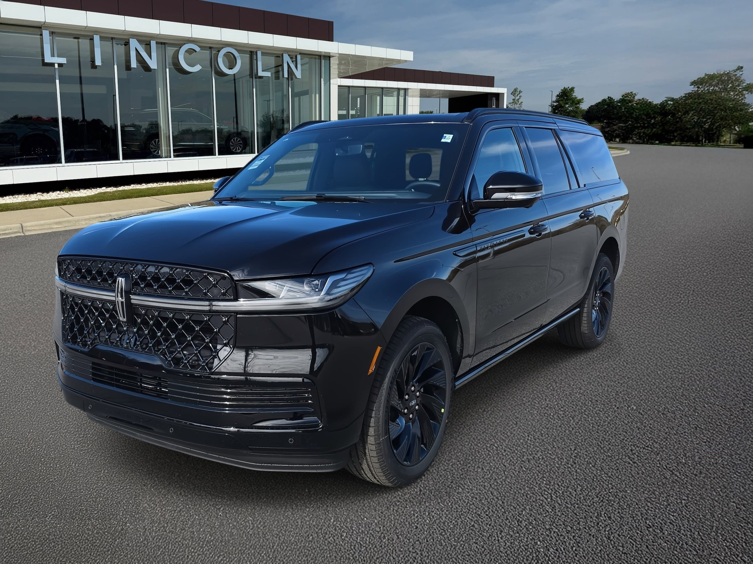 2025 Lincoln Navigator Reserve L's photo