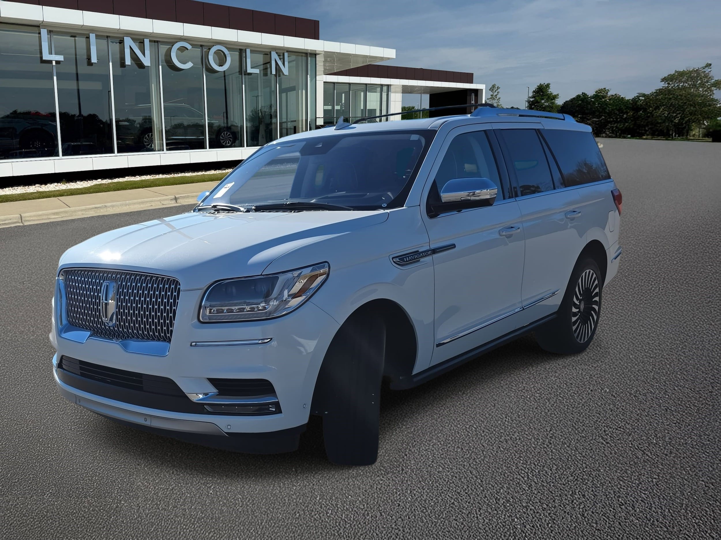 2020 Lincoln Navigator Black Label's photo
