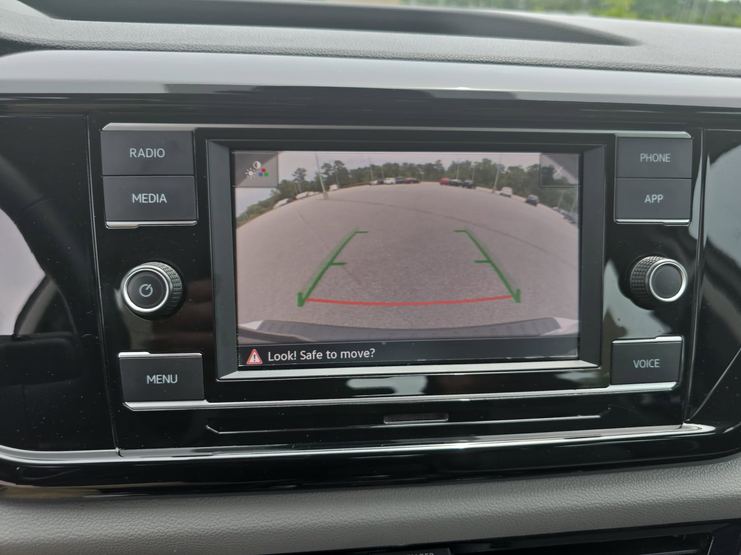 2024 Volkswagen Taos S - Photo 22