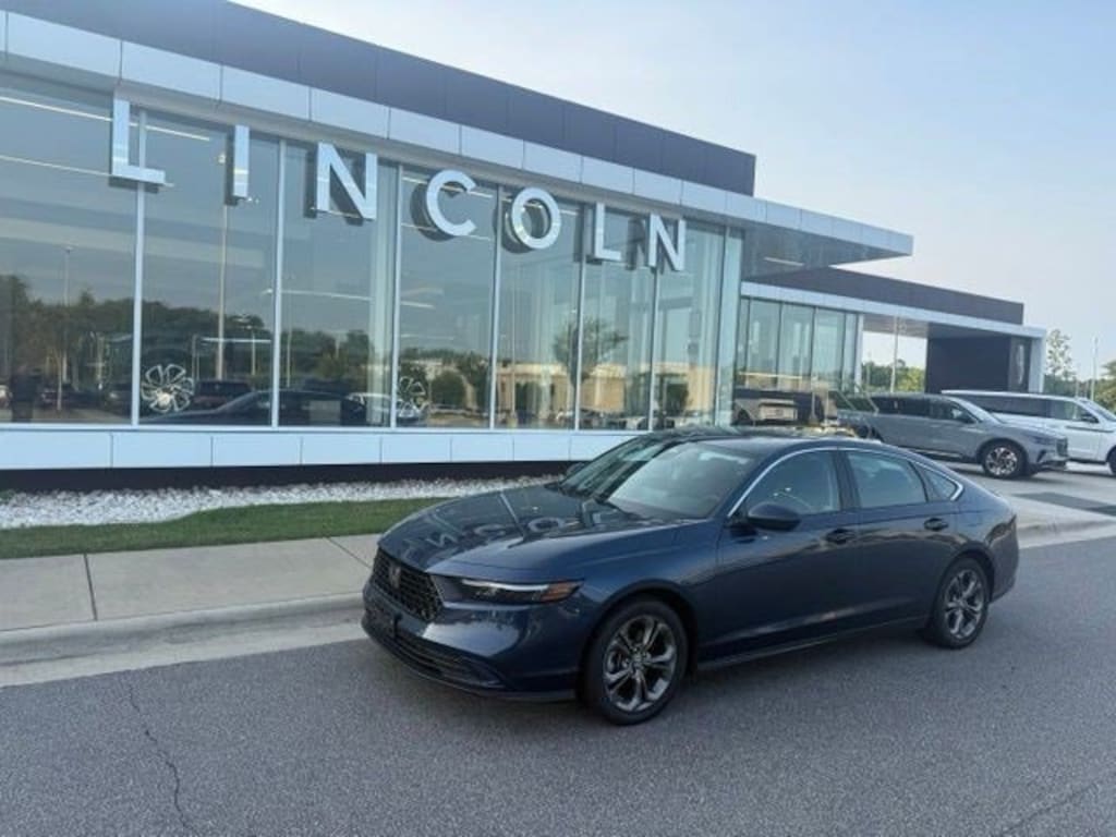 Used 2024 Honda Accord Sedan EX EX CVT