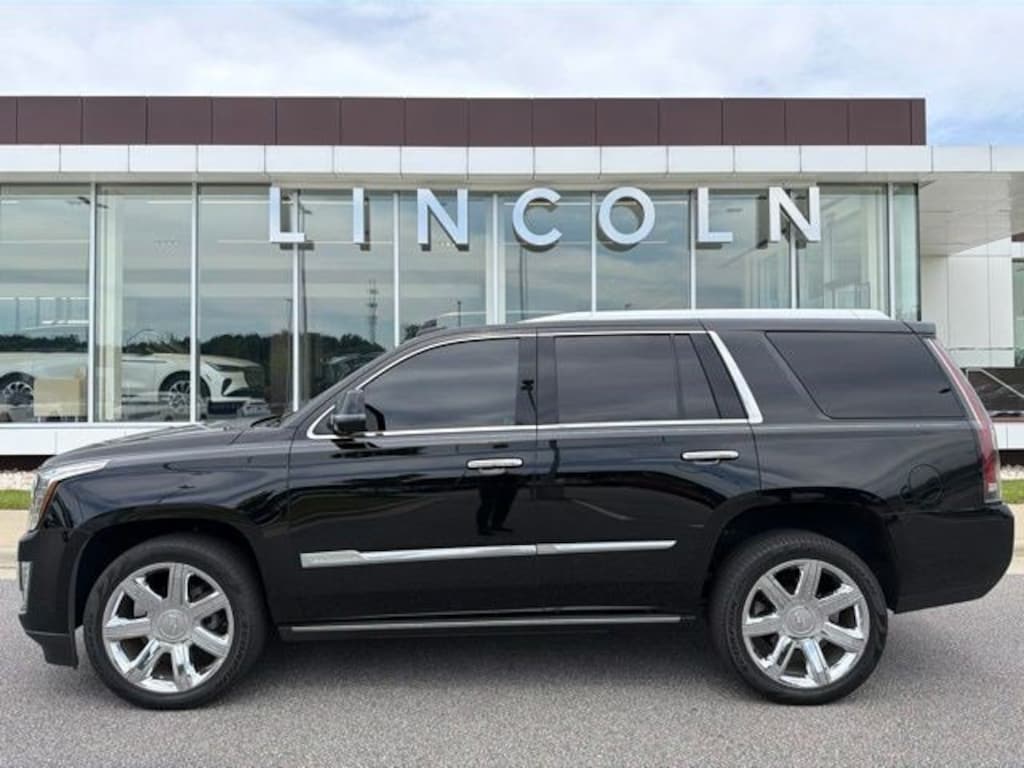 Used 2016 Cadillac Escalade Premium Collection 4WD Premium Collection