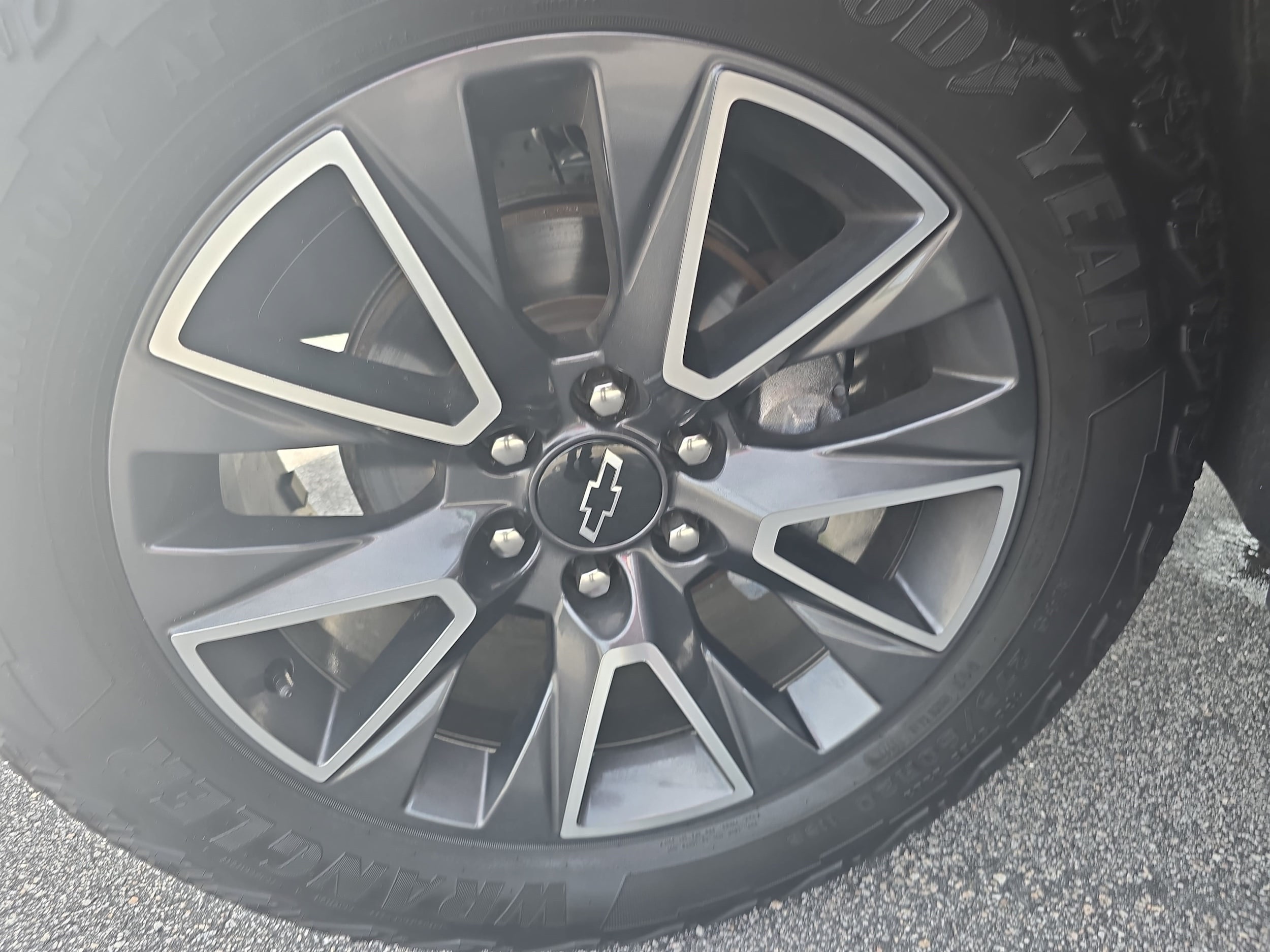 2023 Chevrolet Tahoe Z71 - Photo 32