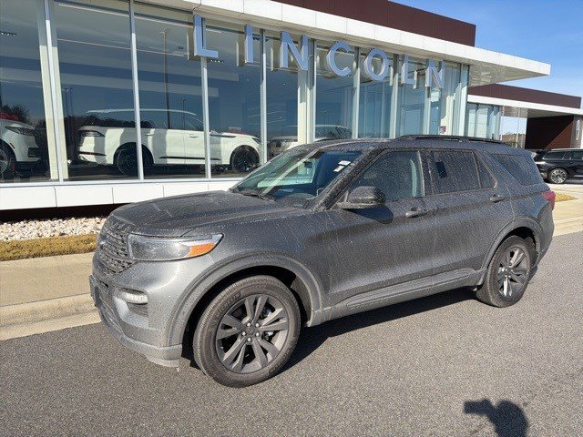 2024 Ford Explorer XLT's photo