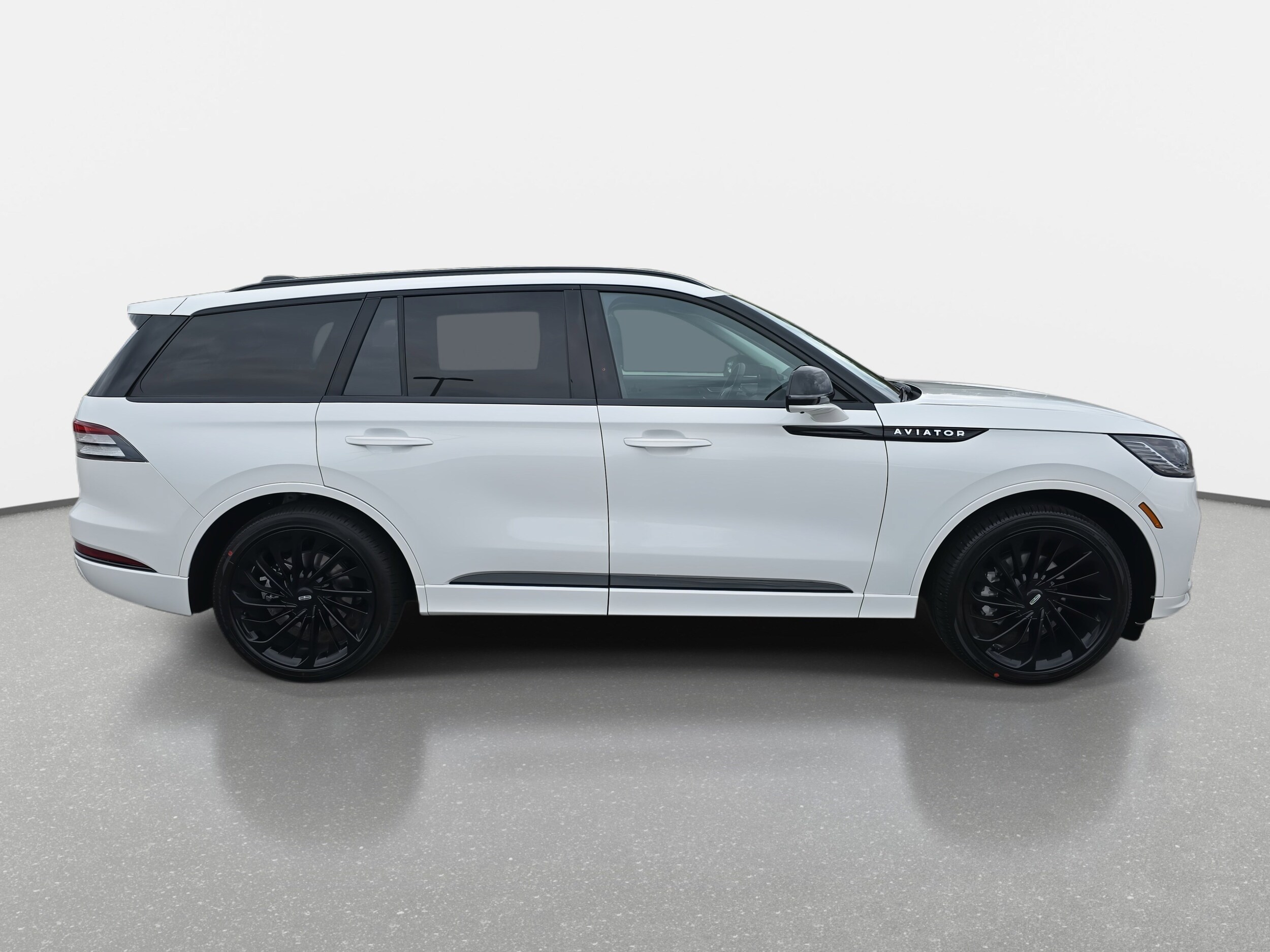 2025 Lincoln Aviator Reserve photo 4