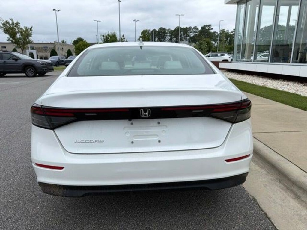 Used 2023 Honda Accord Sedan EX