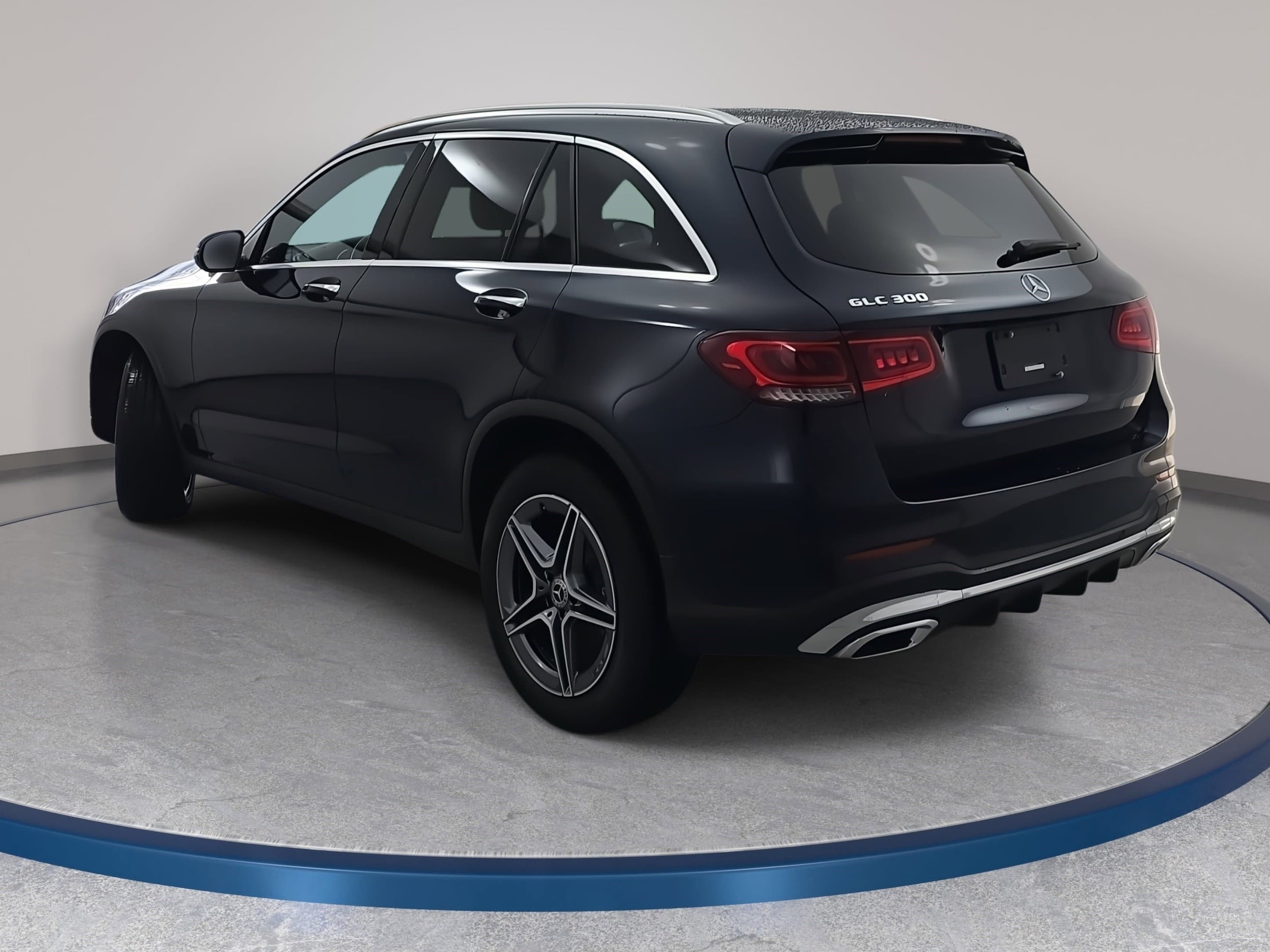 2022 Mercedes-Benz GLC GLC300 - Photo 7