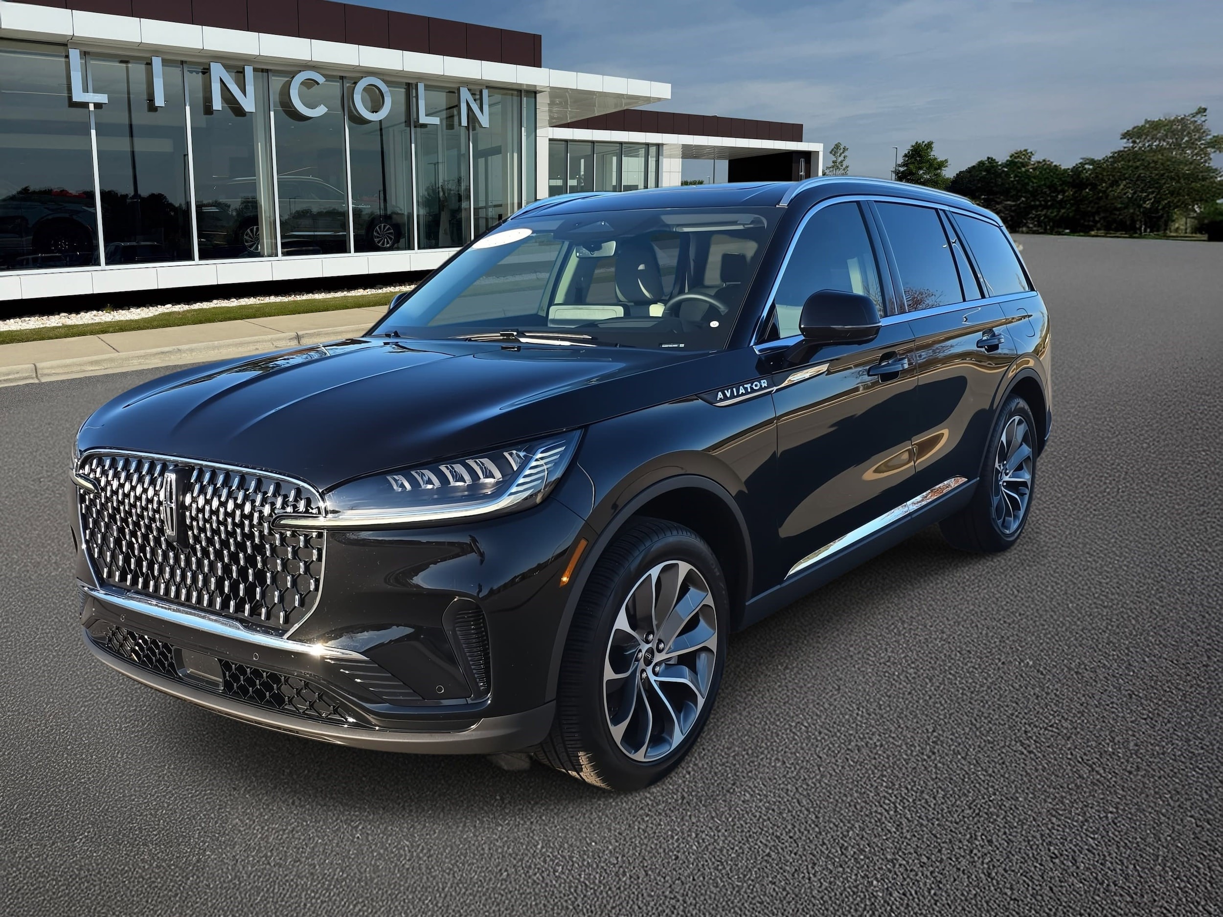 2025 Lincoln Aviator Premiere's photo