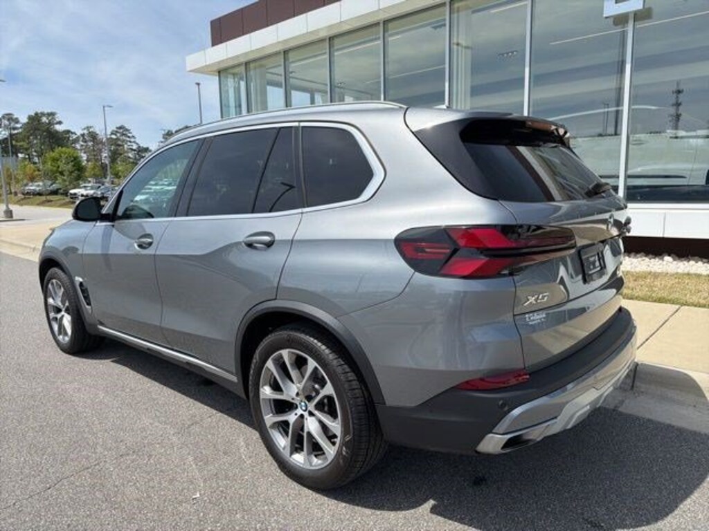 Used 2024 BMW X5 xDrive40i xDrive40i Sports Activity Vehicle