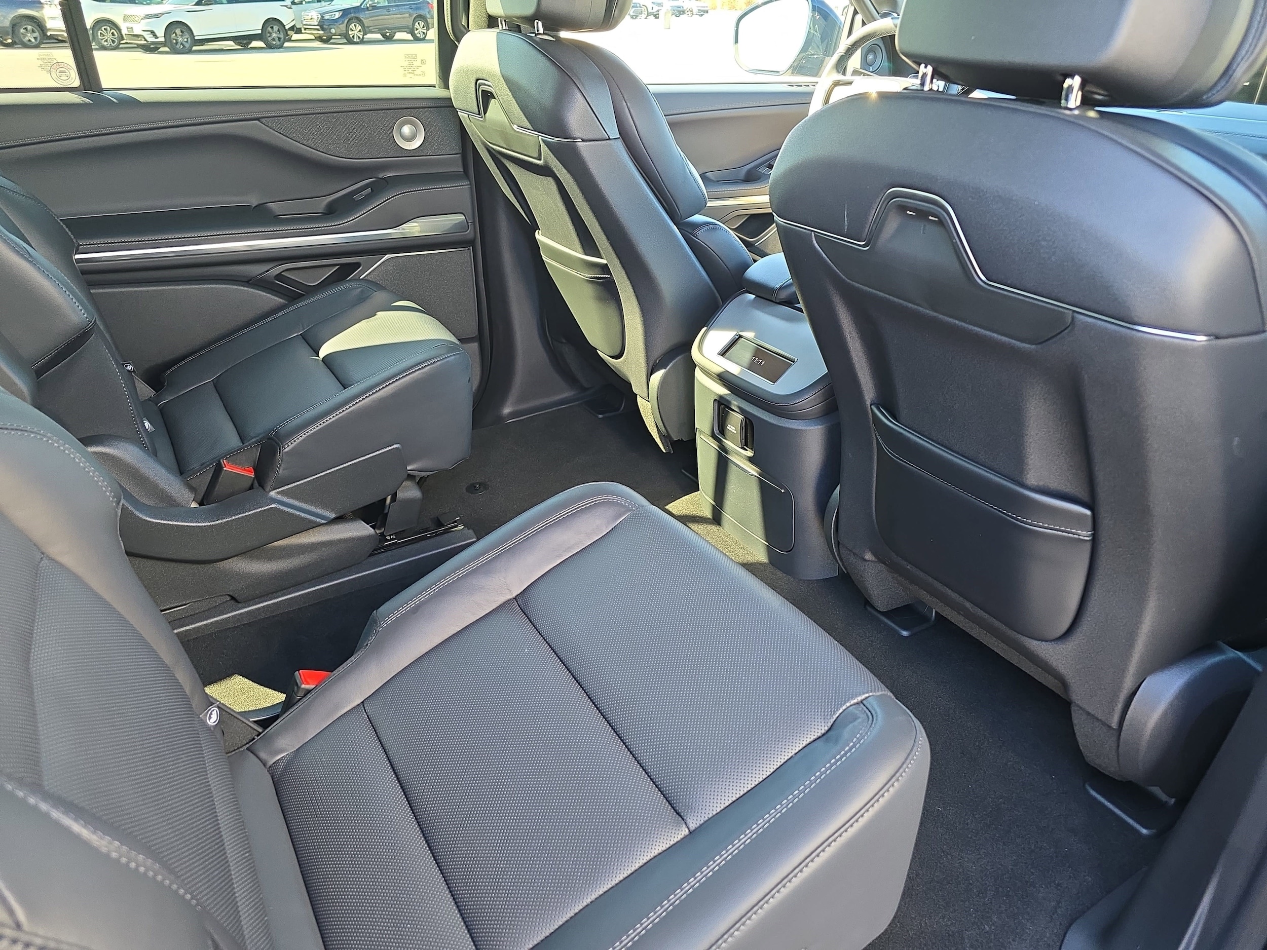 2026 Lincoln Navigator Reserve L - Photo 11