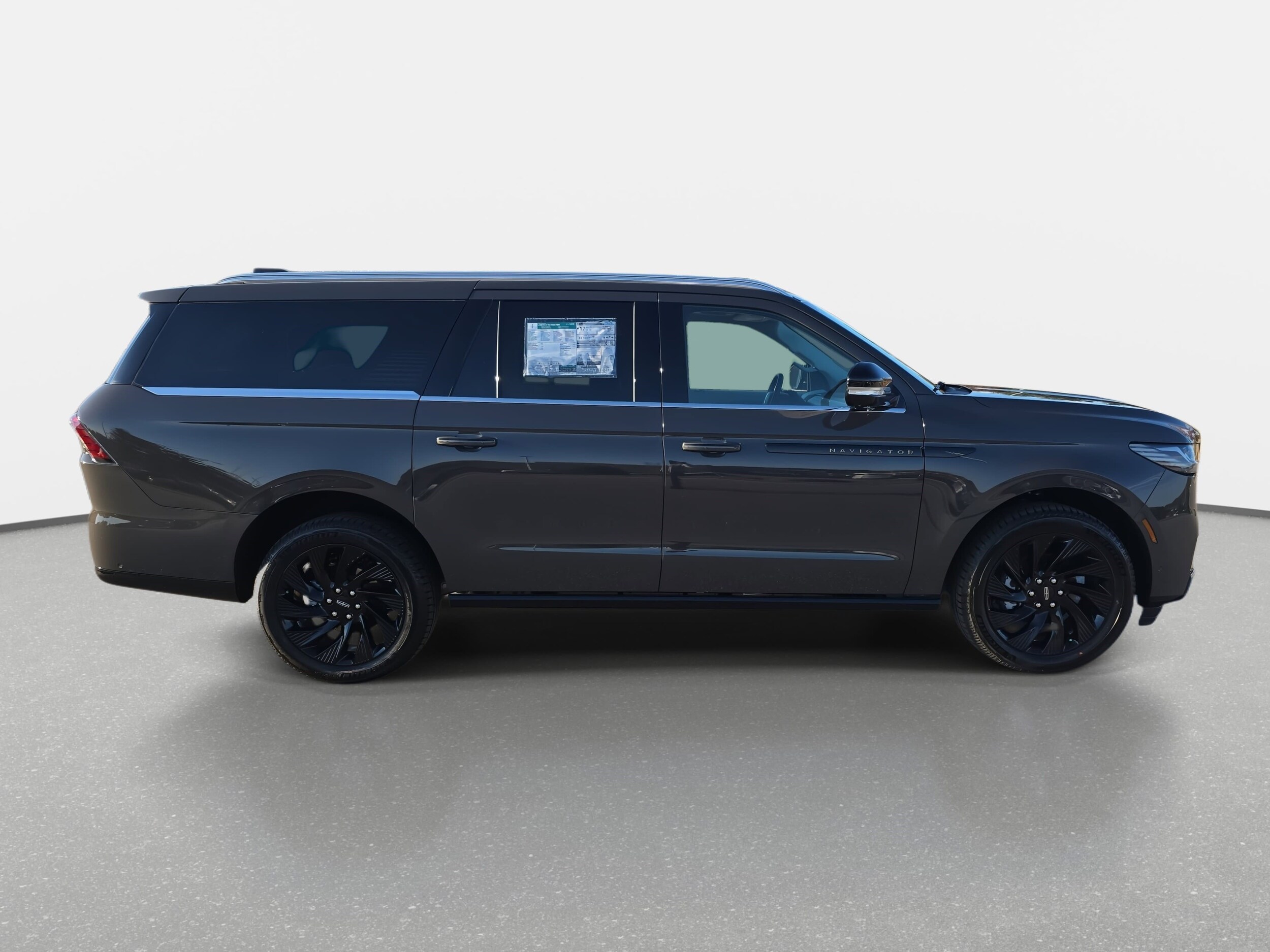 2025 Lincoln Navigator Black Label photo 4