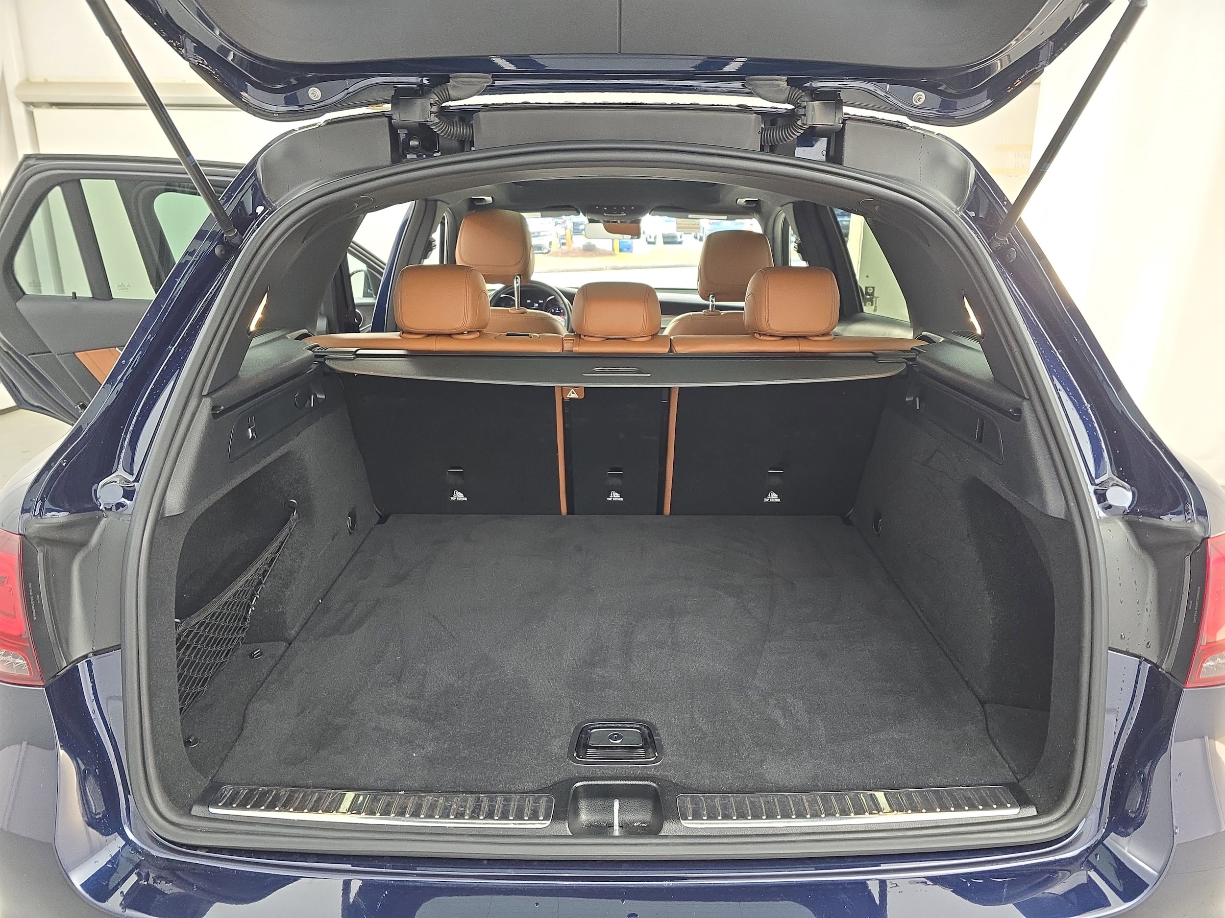 2022 Mercedes-Benz GLC GLC300 - Photo 12