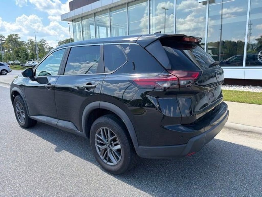 Used 2025 Nissan Rogue S AWD S