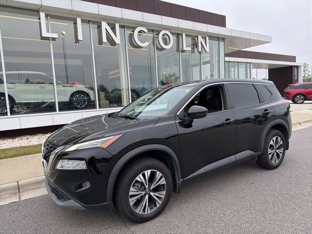 2022 Nissan Rogue SV FWD's photo