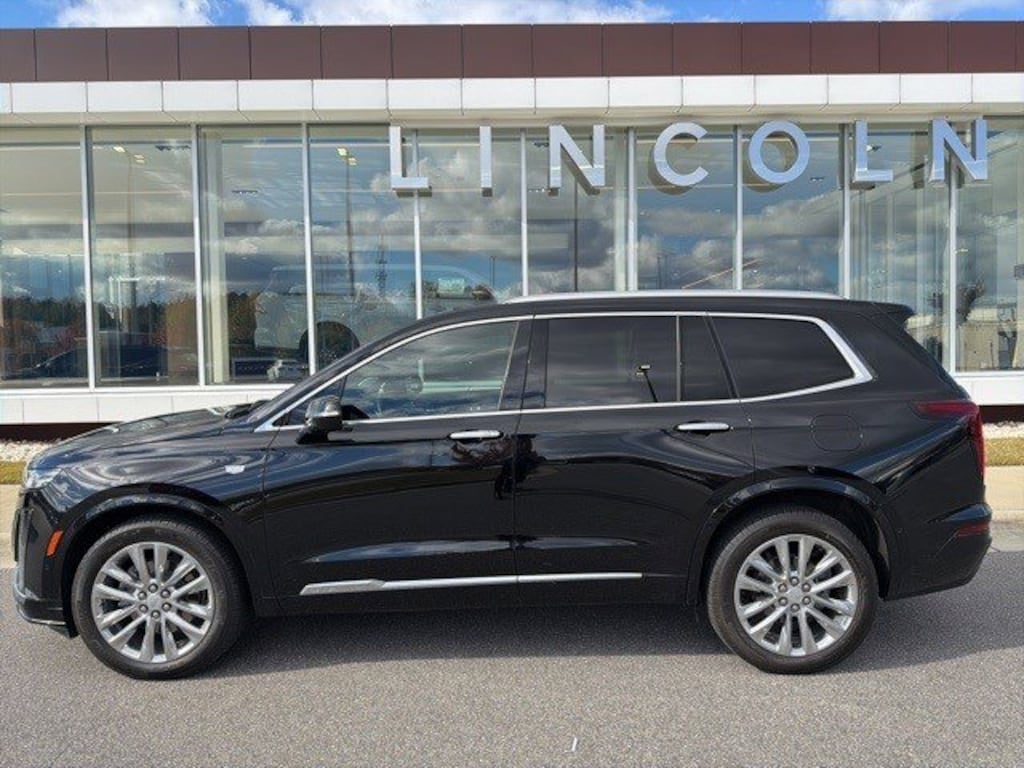 Used 2023 Cadillac XT6 AWD Premium Luxury AWD  Premium Luxury