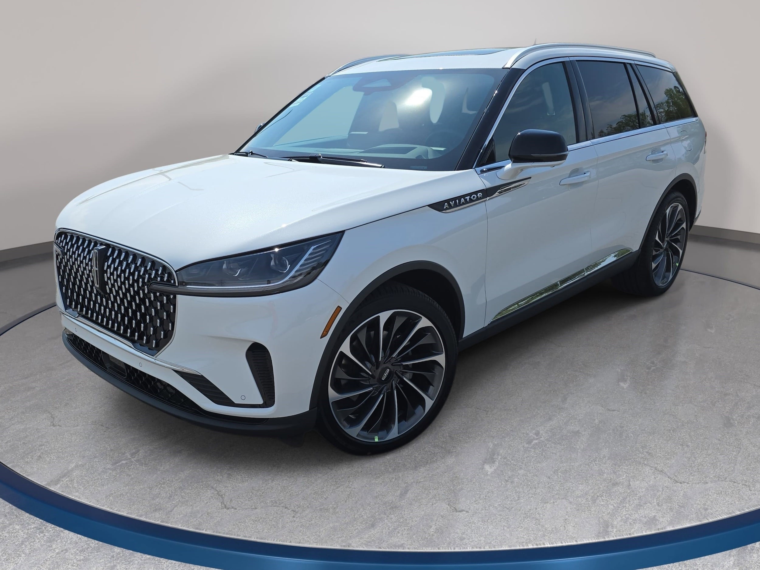 2026 Lincoln Aviator Reserve AWD's photo