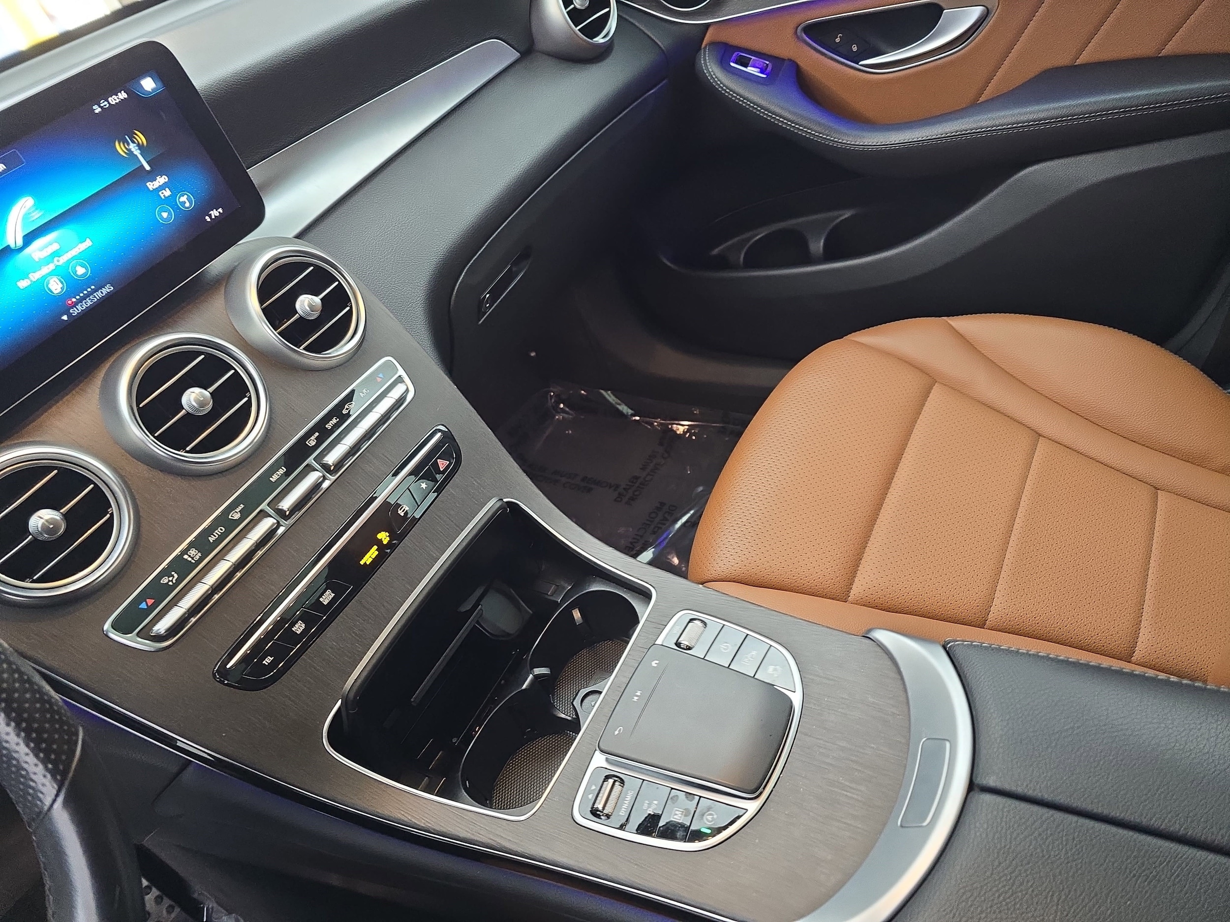 2022 Mercedes-Benz GLC GLC300 - Photo 23